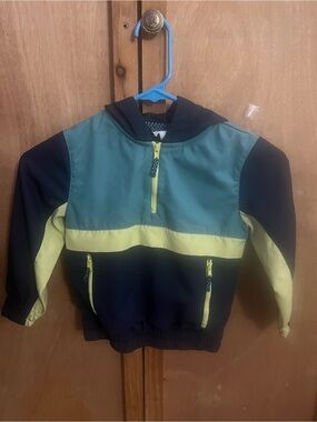 Tommy Bahama Kids' Colorblock Hooded windbreaker. Youth size XS (4).